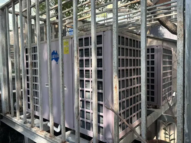 Proyek Kolam Renang Arsitektur Blueway: Tahap 3, Yunding Cuifeng, Distrik Futian, Shenzhen