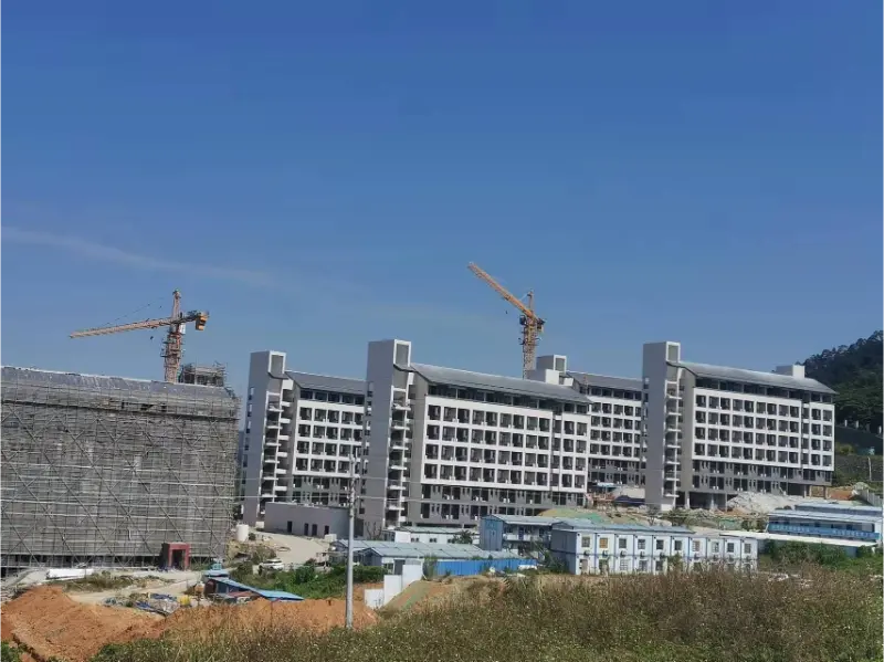 Proyek Kolam Renang Gedung Blueway: Kolej Penerbangan Sipil Guangzhou
